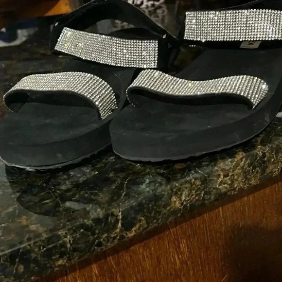STEVE MADDEN BLING BLING SANDALS ** SEE DESCRIPTION ** - Picture 3 of 8